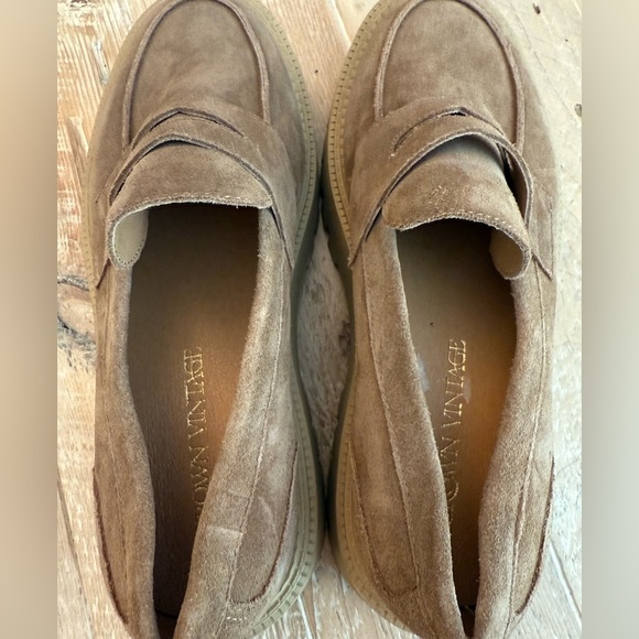 Crown Vintage Lane Chunky Loafers, Tan, Women's 9.5 EUC - Picture 2 of 8